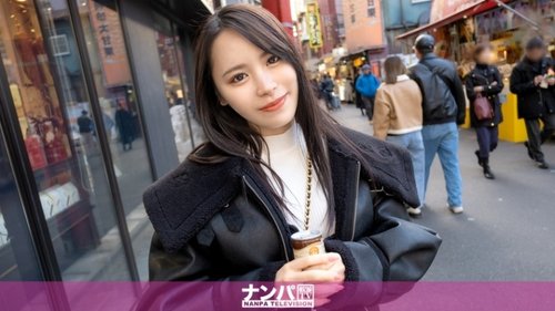 無碼外流：魔女南帕初次拍攝，巨乳大學女生