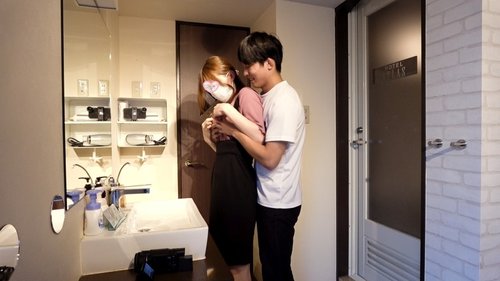FC2-PPV-1197071：我在Instagram上遇到肌肉男，镜子前做爱片段