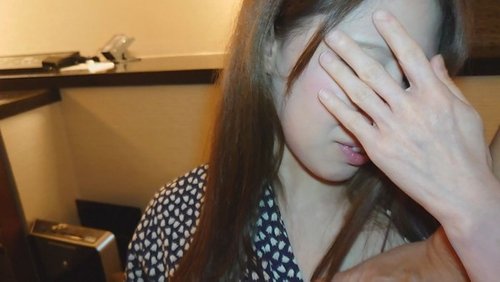 Vợ Chính Trị Gia Ngoại Tình, Creampie Không Che, Nghiệp Dư