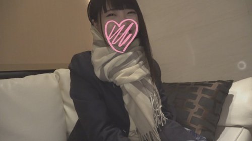 學校最美少女遭老男人玩弄 - 無碼偷拍業餘片