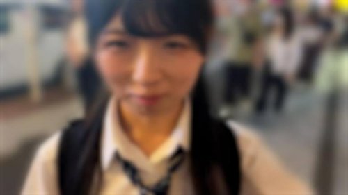 FC2 ไม่มีเซ็นเซอร์: สาวชุดนักเรียนผอมเพรียวโชว์หน้าเย็ดในฤดูร้อน