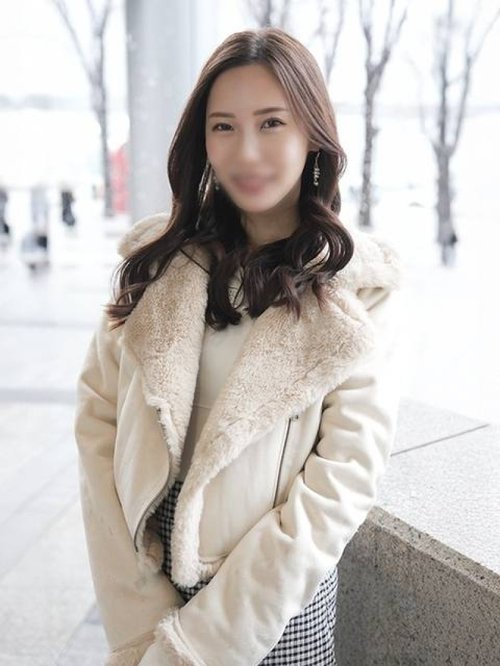 FC2 Creampie: Asami, Ginang Cheats at Hinutukan ng Estranghero